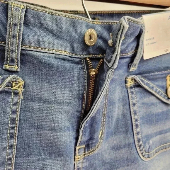 Arizona Jean Co. Shorts (9) - Picture 4 of 9